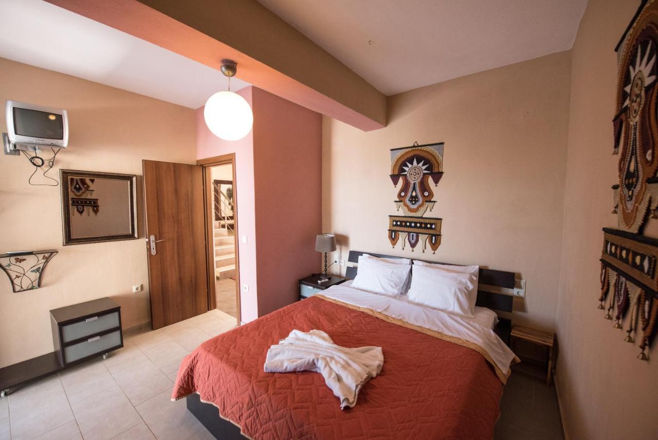Gallis Villa Pefkias エクステリア 写真