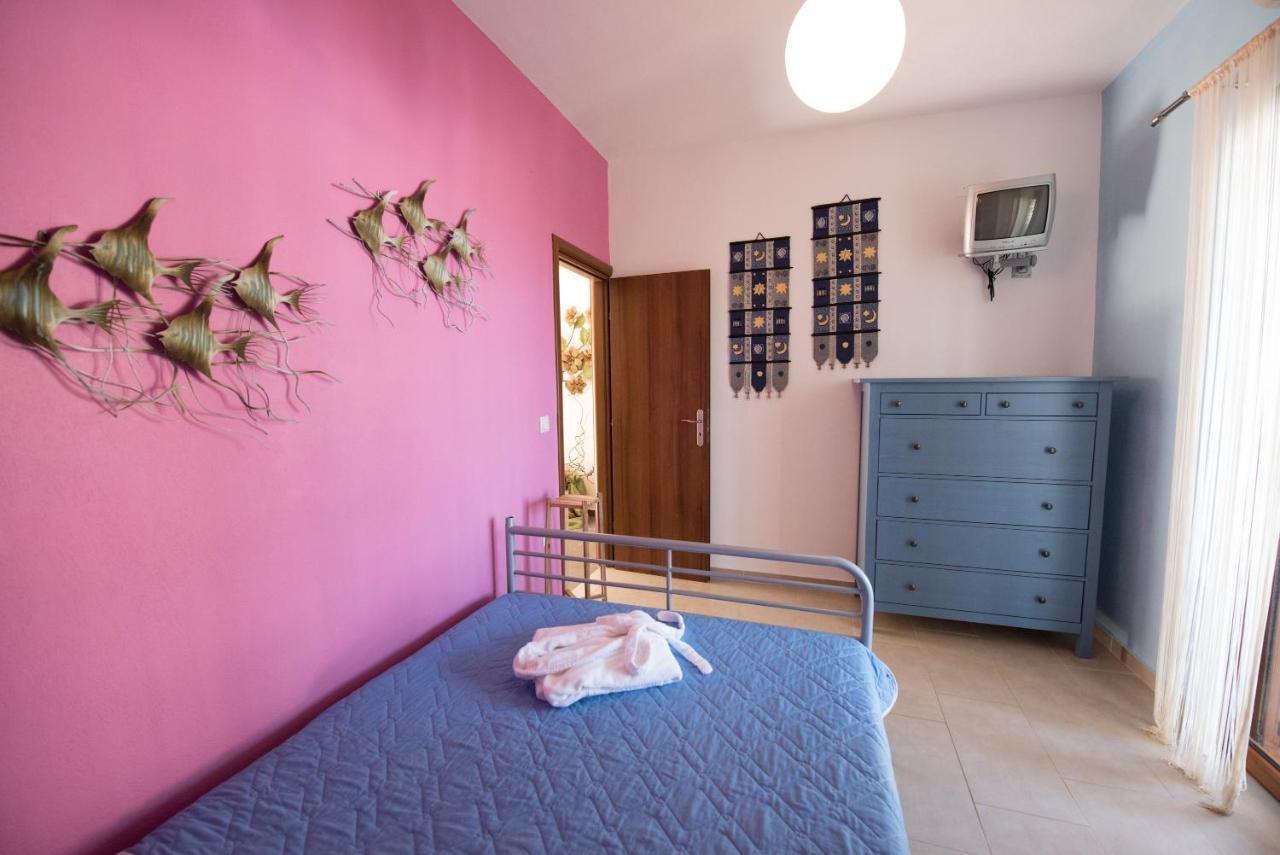 Gallis Villa Pefkias エクステリア 写真